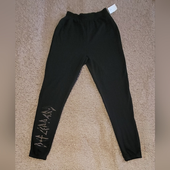 🔥🔥HP🔥🔥2-15-25🔥🔥NWT WOMENS DEF LEPPARD JOGGING PANTS BLACK SIZE S - Picture 1 of 5
